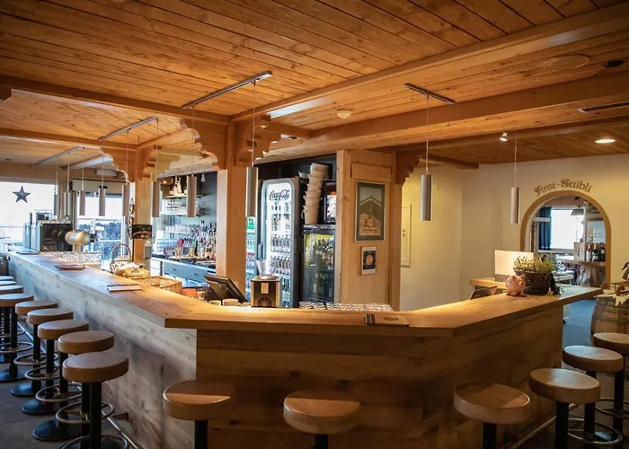 Berggasthaus First - Only Accessible By Cable Car Hostal Grindelwald