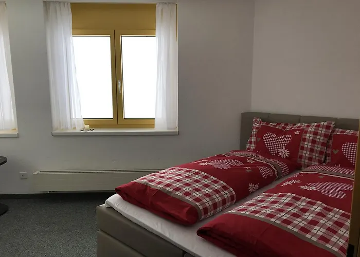 Berggasthaus First - Only Accessible By Cable Car Hostal *