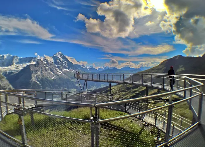Berggasthaus First - Only Accessible By Cable Car Hostal