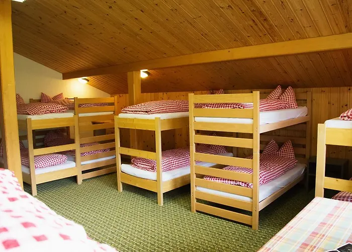 Berggasthaus First - Only Accessible By Cable Car Hostel Grindelwald