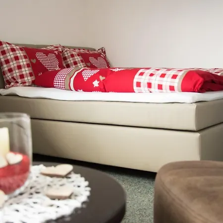 Berggasthaus First Hostel