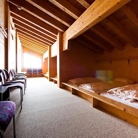 Berggasthaus First Hostel Grindelwald